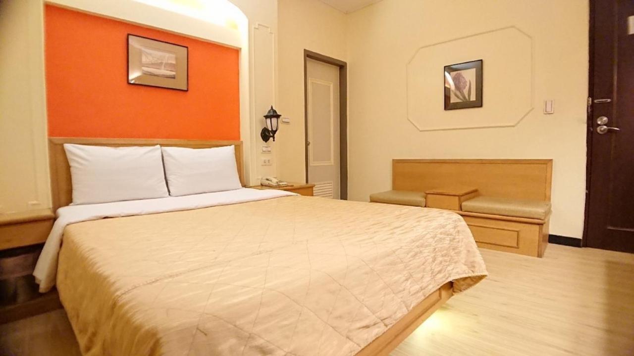 Yes Hotel Цзяї Екстер'єр фото
