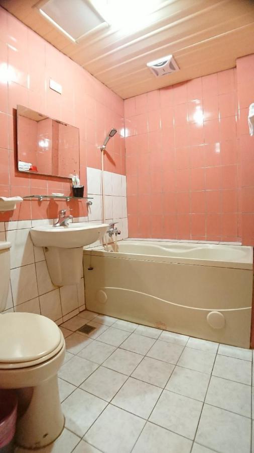 Yes Hotel Цзяї Екстер'єр фото