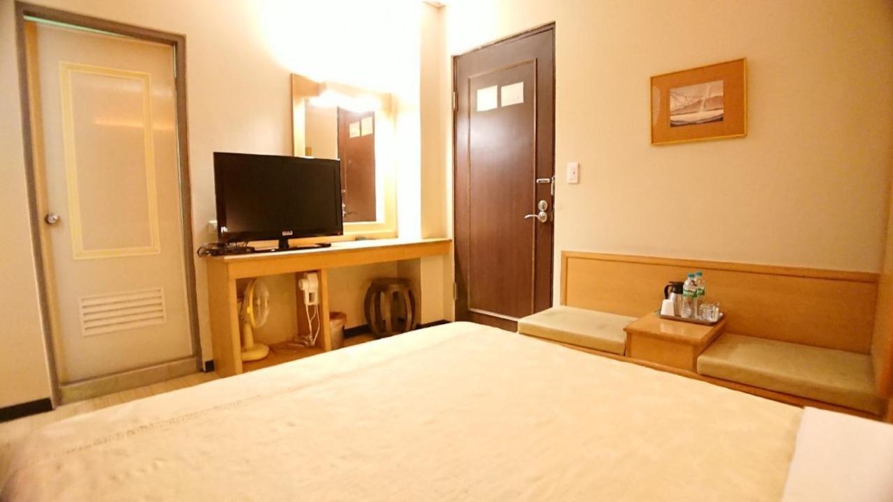 Yes Hotel Цзяї Екстер'єр фото